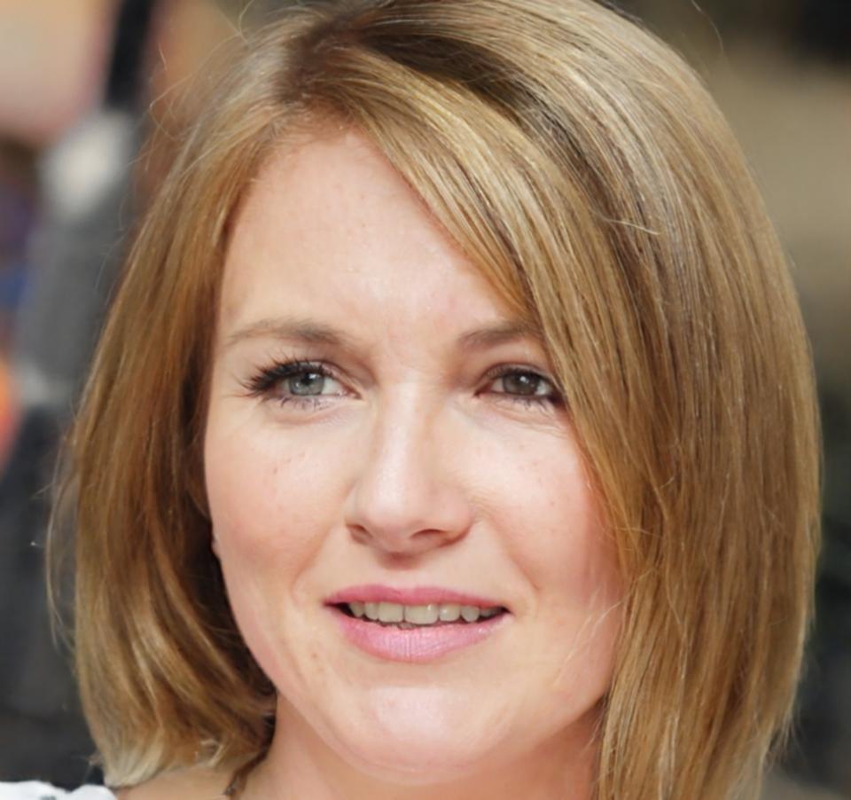 Ezgi Çelik, Flutter Development Instructor